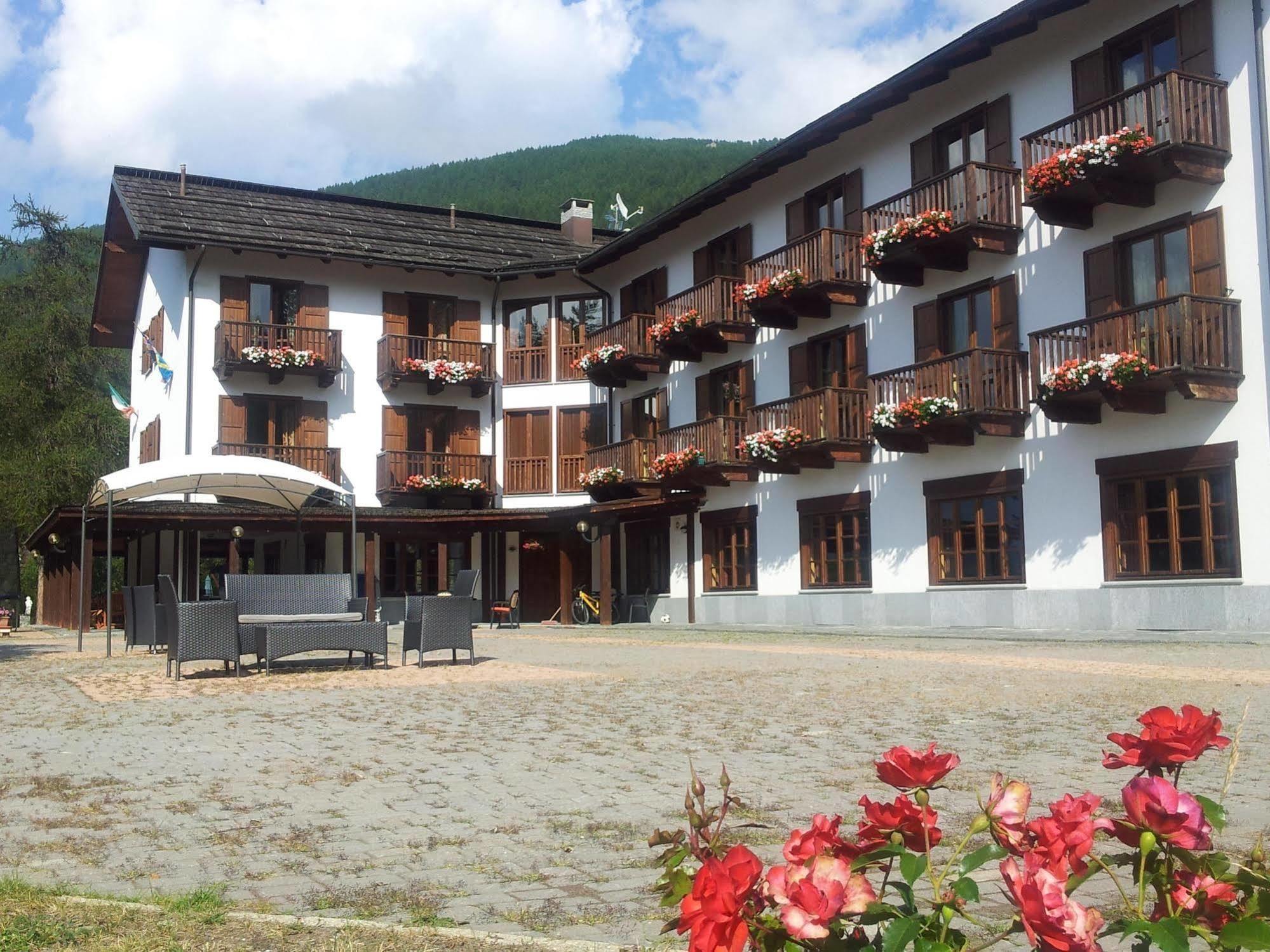 Park Hotel Gran Bosco Sauze D'Oulx Exterior photo